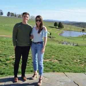 Meet your Posher, Hope